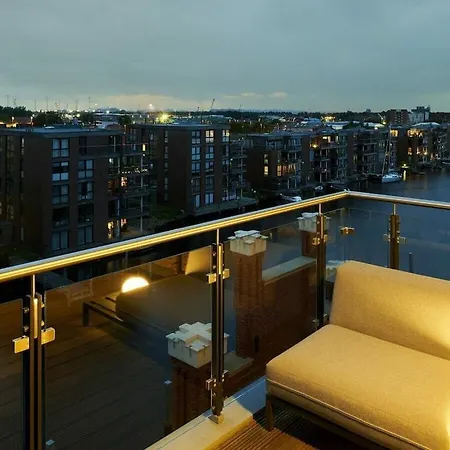 بيت للعطل Penthouse Storage 60